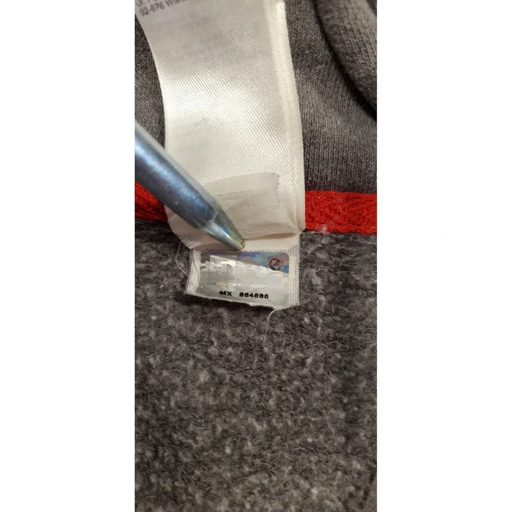 The North Face Mens Hoodie Gray Red Logo Pullover Sweatshirt Medium MX 864686